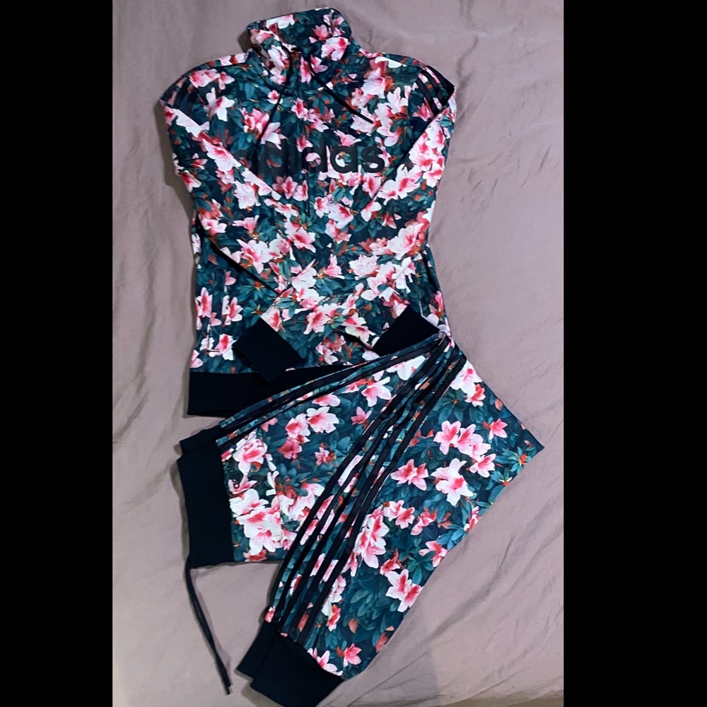 Adidas ‘NEO’ Womens Floral Tracksuit